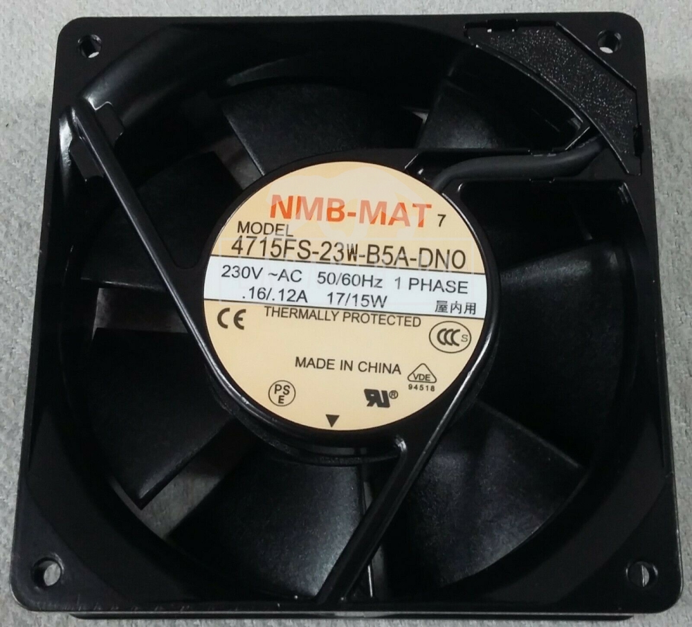 NMB 4715FS-23W-B5A-DN0 ~ 203VAC; 120x120x38mm; 15cm-es vezetékkel és sorkapoccsal
